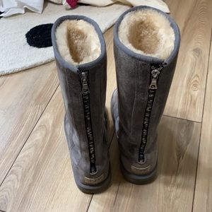UGG boots grey tall
